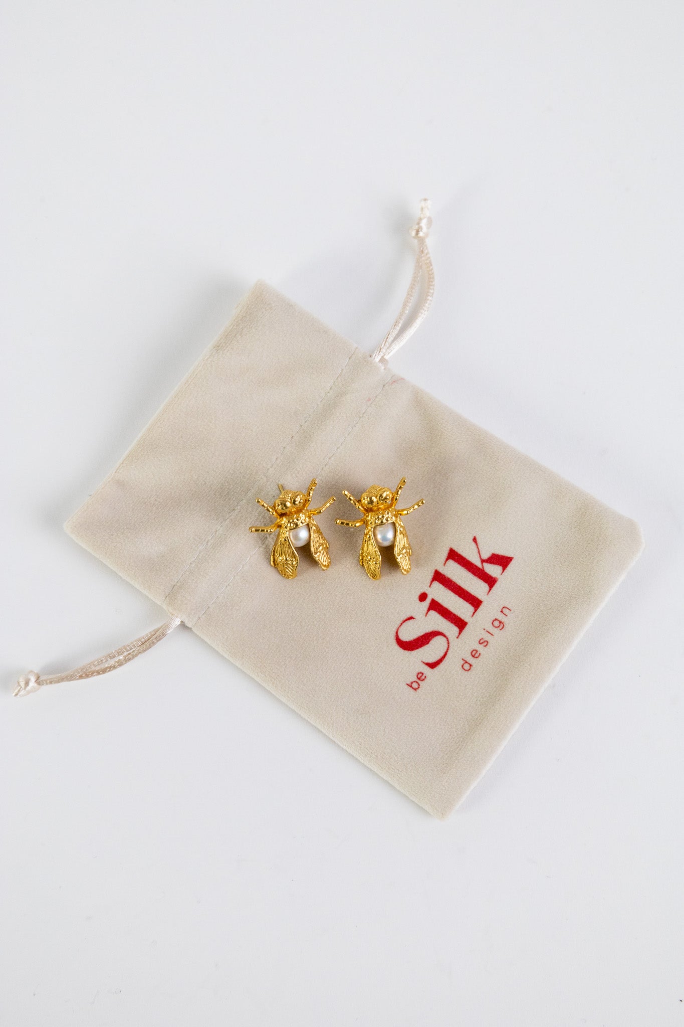 Brincos Pérolas Abelhas 167